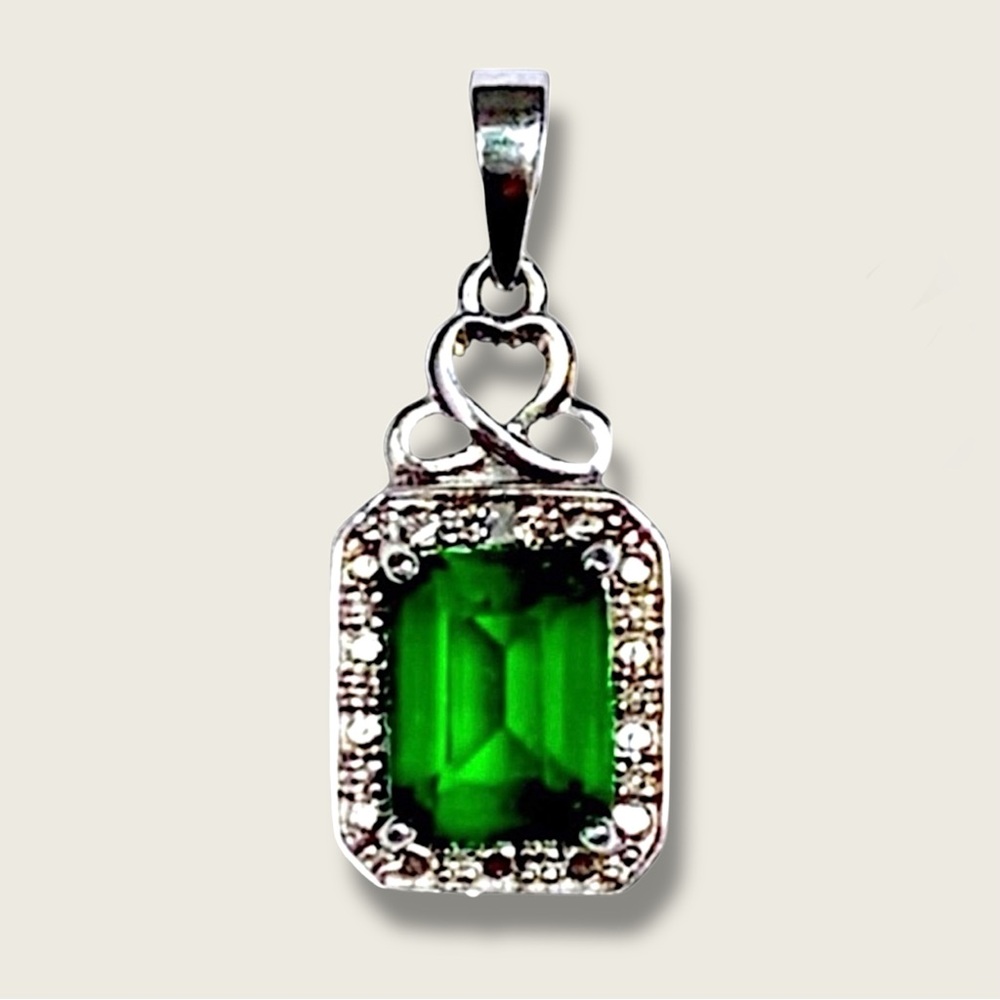 925 Sterling Silver Pendant